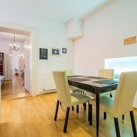 Fresh Air Apartment Brasov